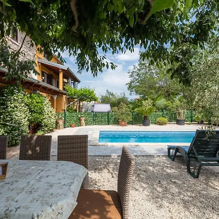 Lucky Villa Brtonigla