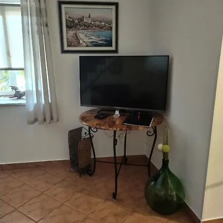 Lucky Villa